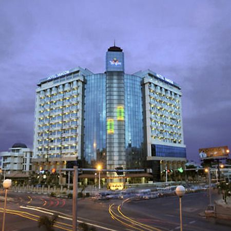 Hotel Yangon Esterno foto