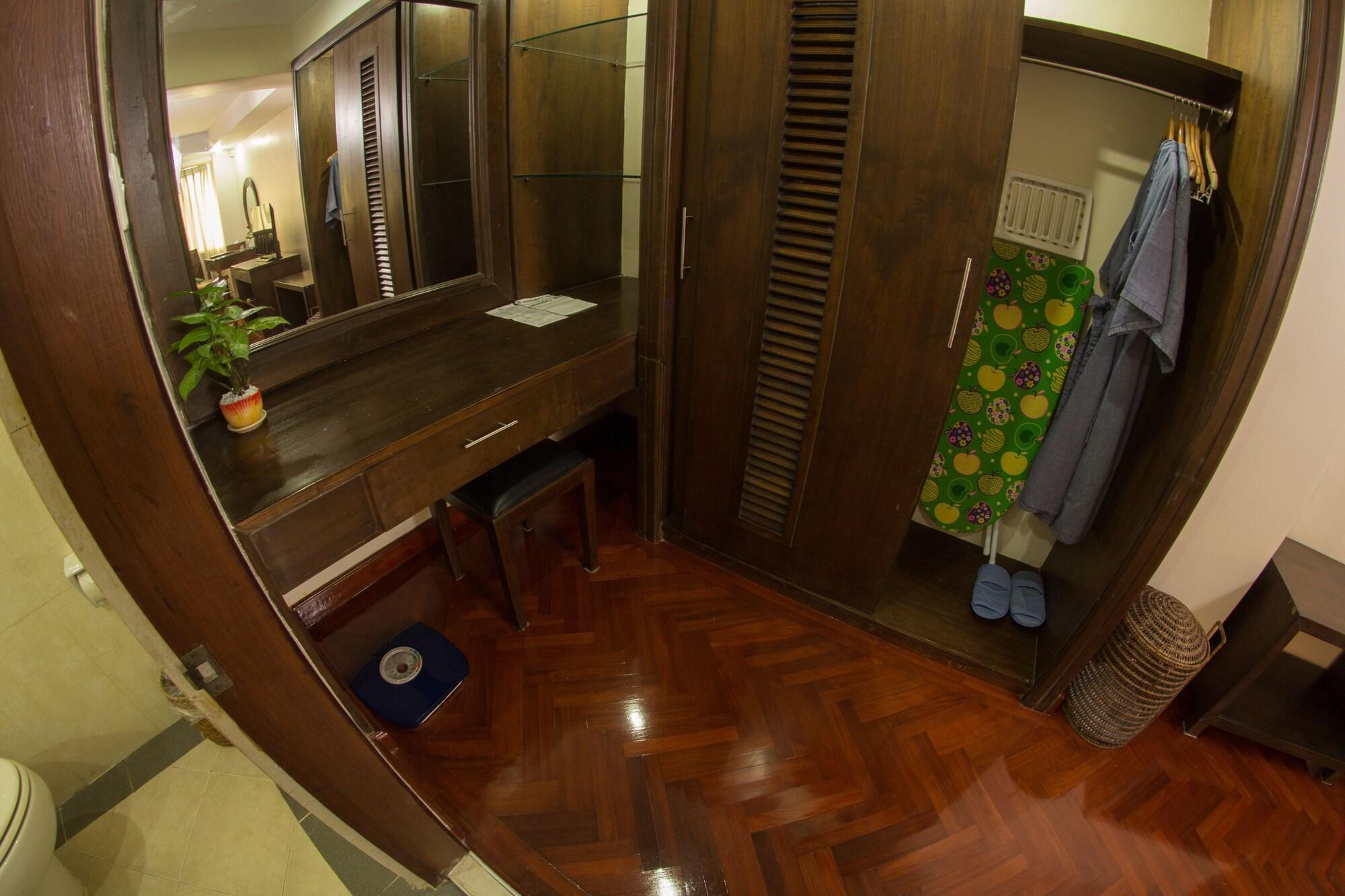 Hotel Yangon Esterno foto