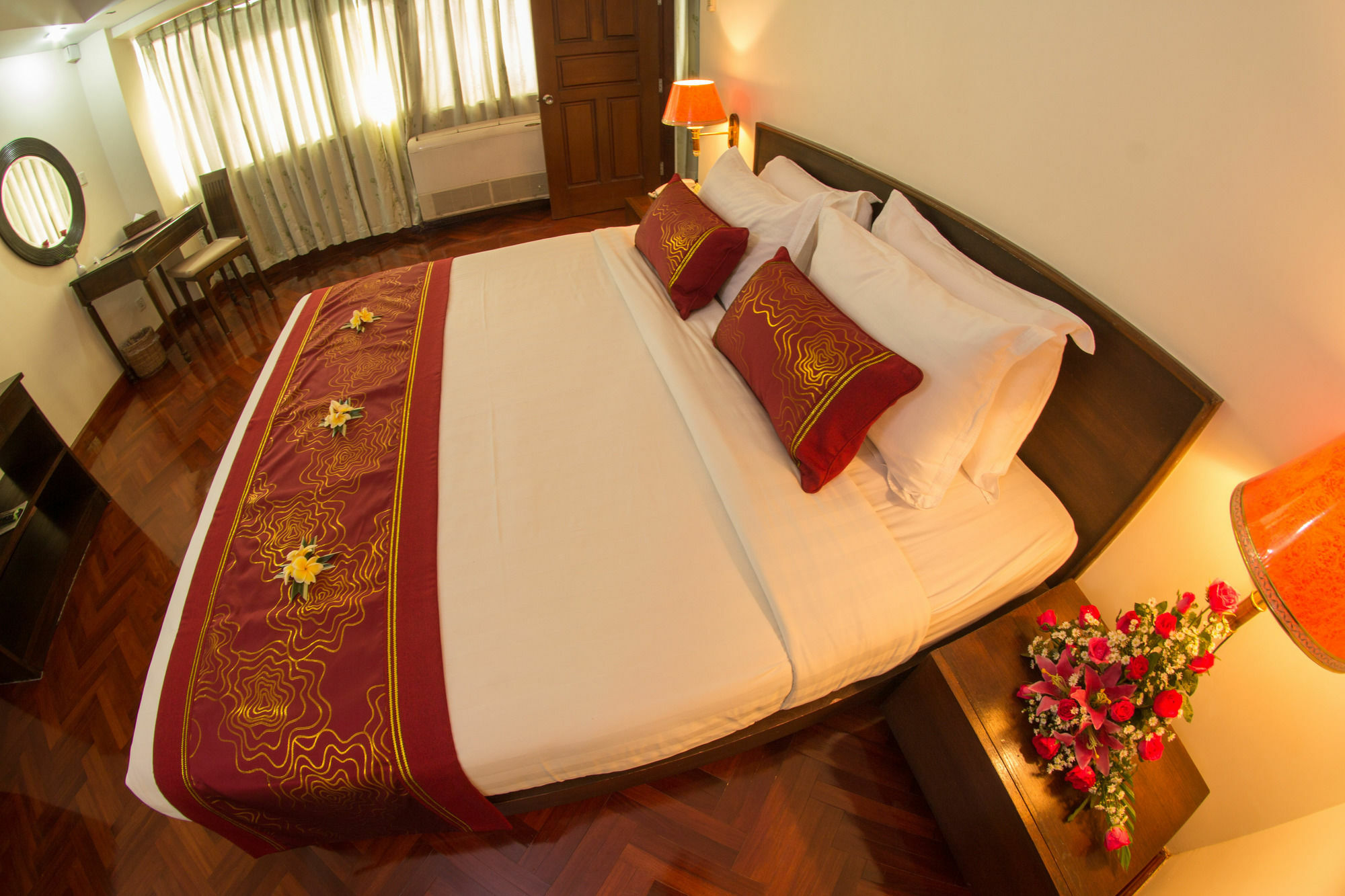 Hotel Yangon Esterno foto