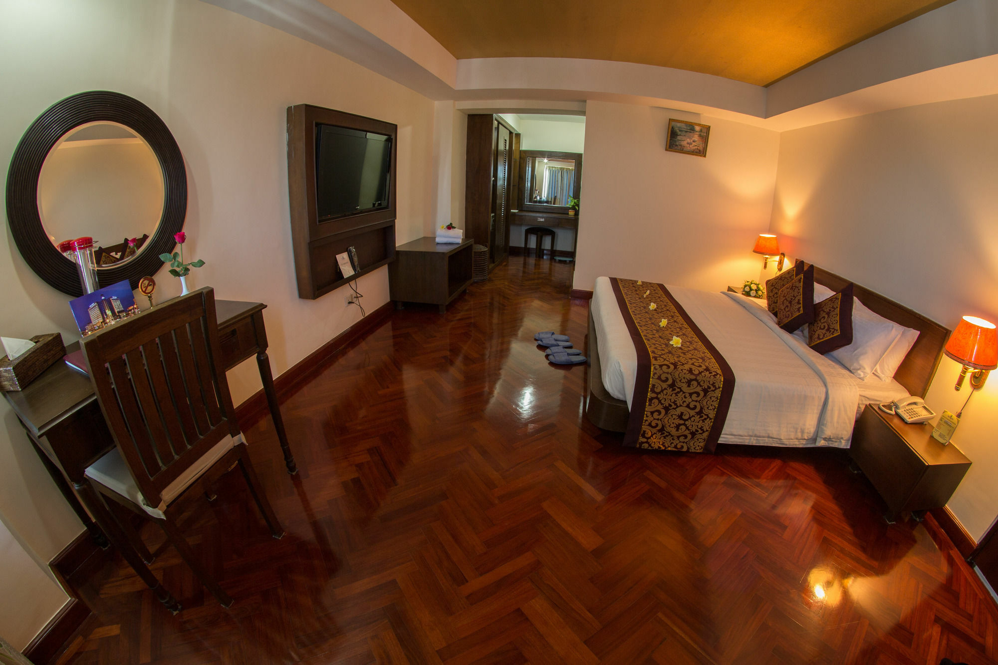 Hotel Yangon Esterno foto