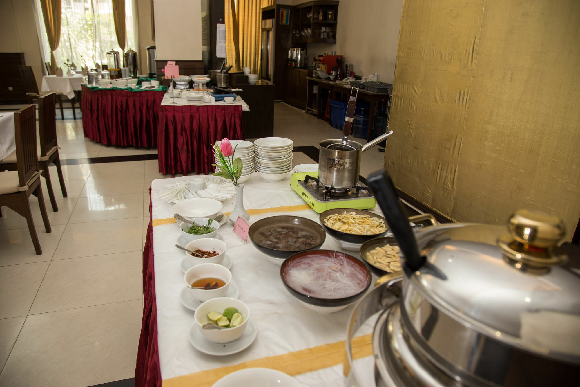 Hotel Yangon Esterno foto